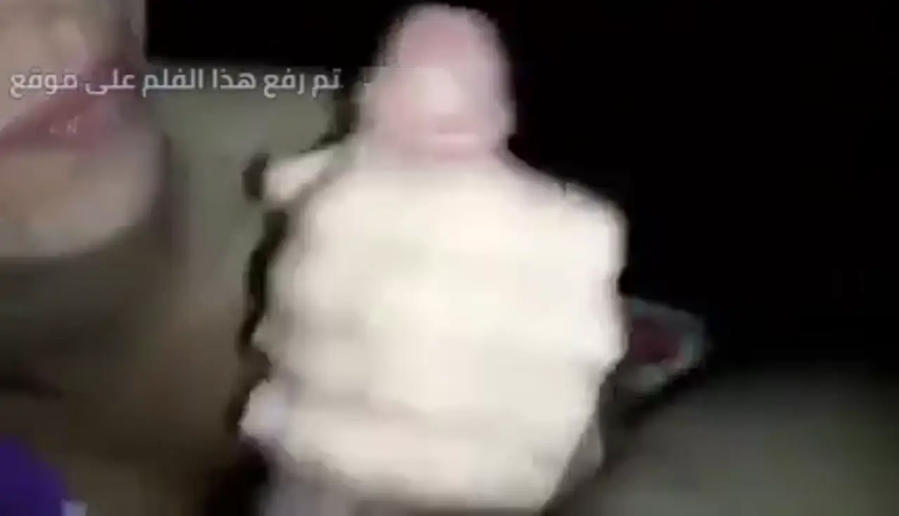 مراهقة تونسية تمص وتركب العير بجنون - سكس تونسي لقطة مركزة عالية الوضوح 3