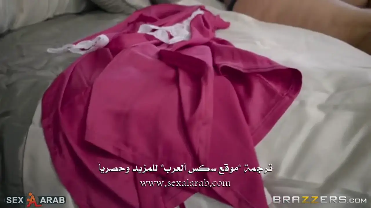 سكس مترجم - طيز أمي الكبير ما يغطيه إلا زبي.. أمي الشبقة تستيقظ وتطلب نيك طيزها تحليل HD مثير سكس 7